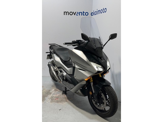 Honda Forza 750  en Barcelona