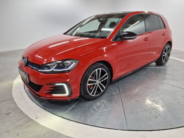 Volkswagen Golf GTE 1.4 TSI 180 kW (245 CV) DSG