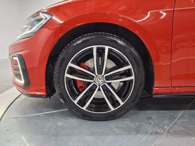 Volkswagen Golf GTE 1.4 TSI 180 kW (245 CV) DSG