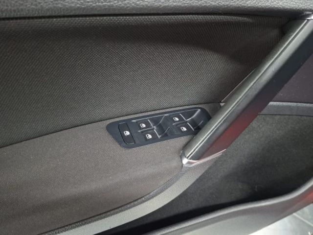 Volkswagen Golf GTE 1.4 TSI 180 kW (245 CV) DSG