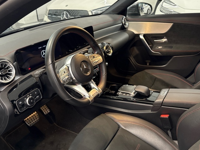 Mercedes-Benz CLA 180 100 kW (136 CV)