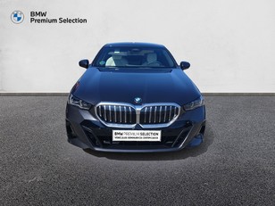 Fotos de BMW Serie 5 520d color Gris. Año 2025. 145KW(197CV). Diésel. En concesionario Adler Motor S.L. TOLEDO de Toledo
