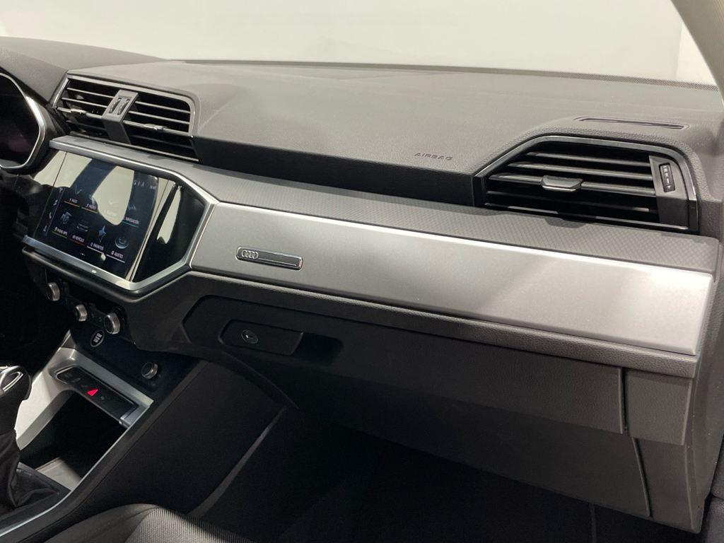 Audi Q3 Sportback TFSIe 45 TFSI e en Barcelona