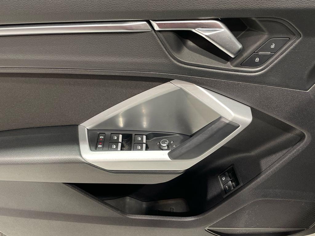 Audi Q3 Sportback TFSIe 45 TFSI e en Barcelona