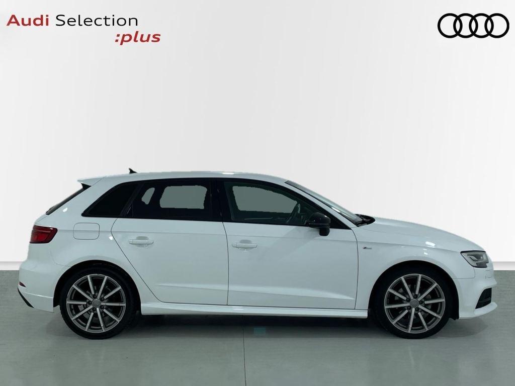 Audi A3 Sportback 30 TDI en Barcelona