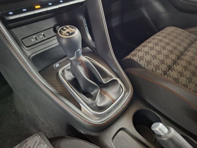 MG ZS 1.5 Comfort 78 kW (106 CV)