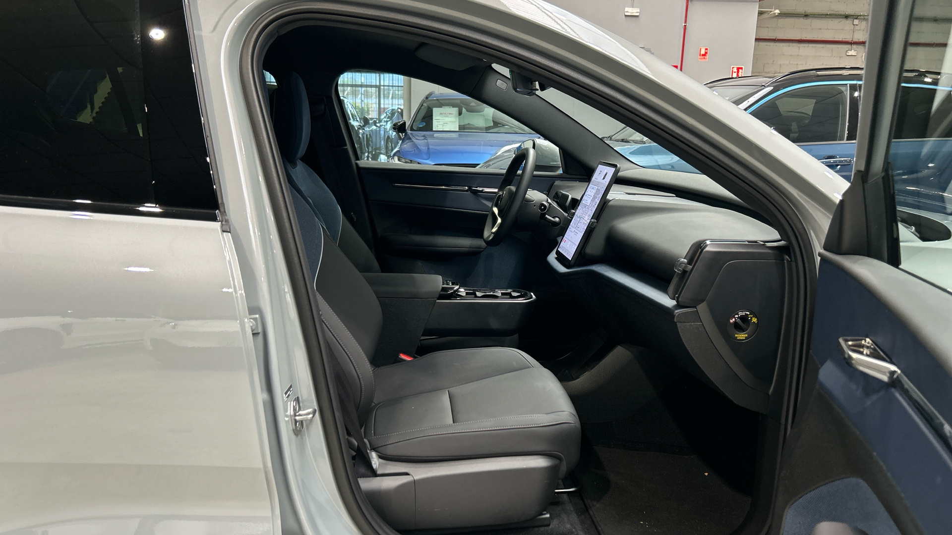 Volvo EX30 segunda mano 90734474 - 8