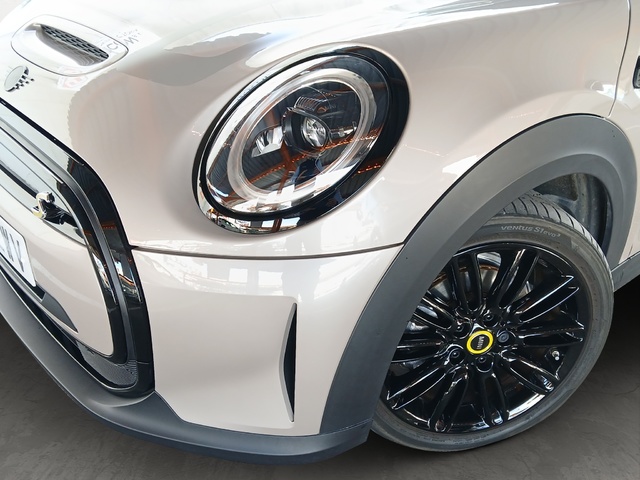 fotoG 5 del MINI MINI 3 Puertas Cooper SE 135 kW (184 CV) 184cv Eléctrico del 2022 en Alicante