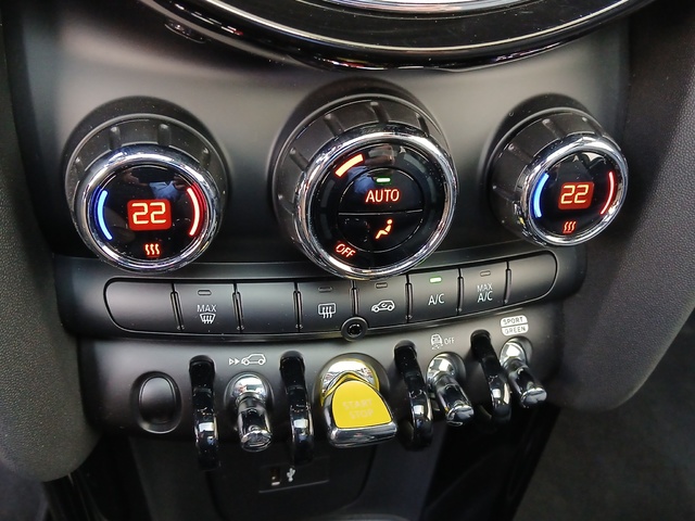 fotoG 18 del MINI MINI 3 Puertas Cooper SE 135 kW (184 CV) 184cv Eléctrico del 2022 en Alicante