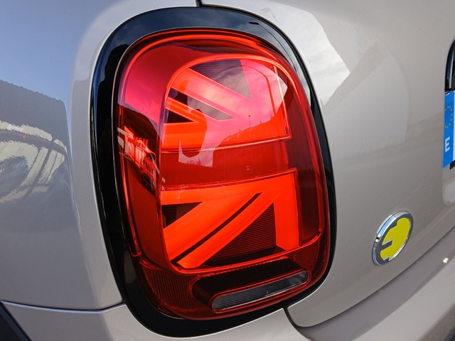 fotoG 25 del MINI MINI 3 Puertas Cooper SE 135 kW (184 CV) 184cv Eléctrico del 2022 en Alicante