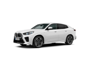 Fotos de BMW iX2 eDrive20 color Blanco. Año 2024. 150KW(204CV). Eléctrico. En concesionario BYmyCAR Madrid - Algete de Madrid