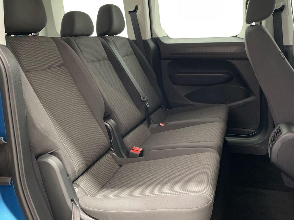 Volkswagen Caddy 2.0 TDI en Barcelona