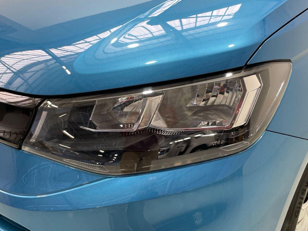 Volkswagen Caddy 2.0 TDI en Barcelona