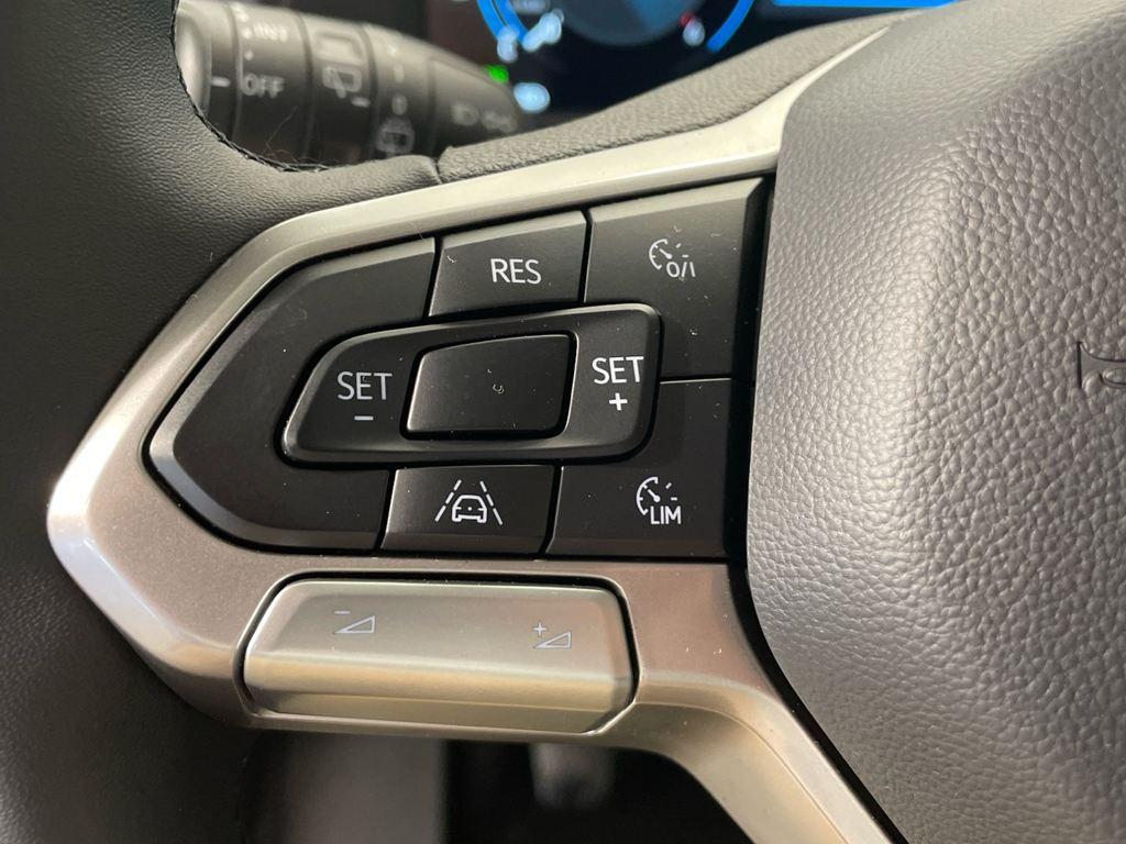 Volkswagen Caravelle 2.0 TDI en Barcelona