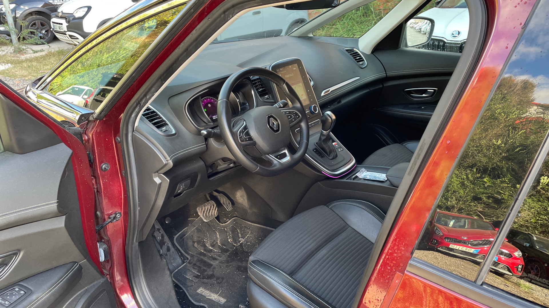 Renault Grand Scenic TCe 140 en Barcelona