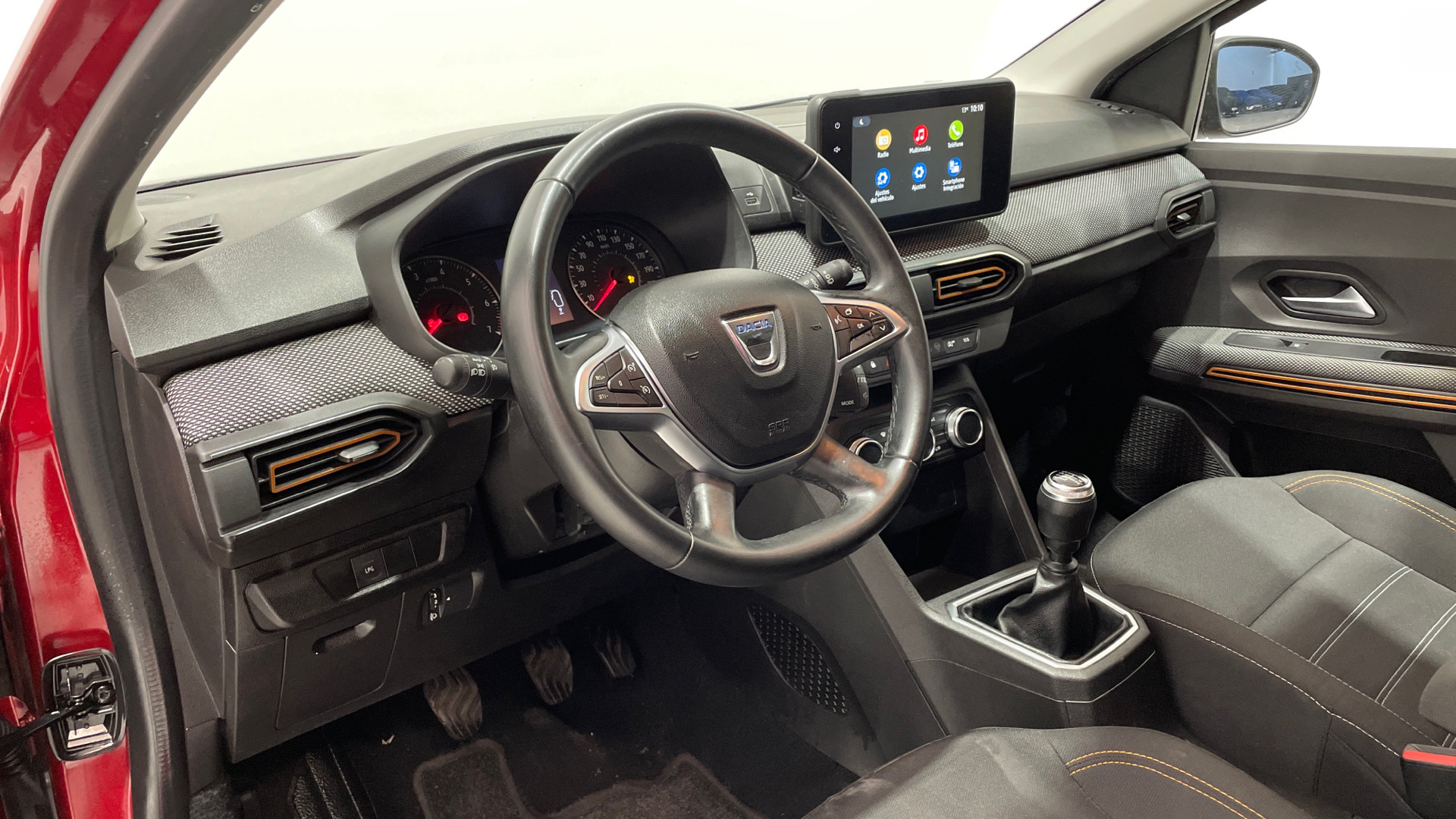 Dacia Sandero ECO-G 100 en Barcelona