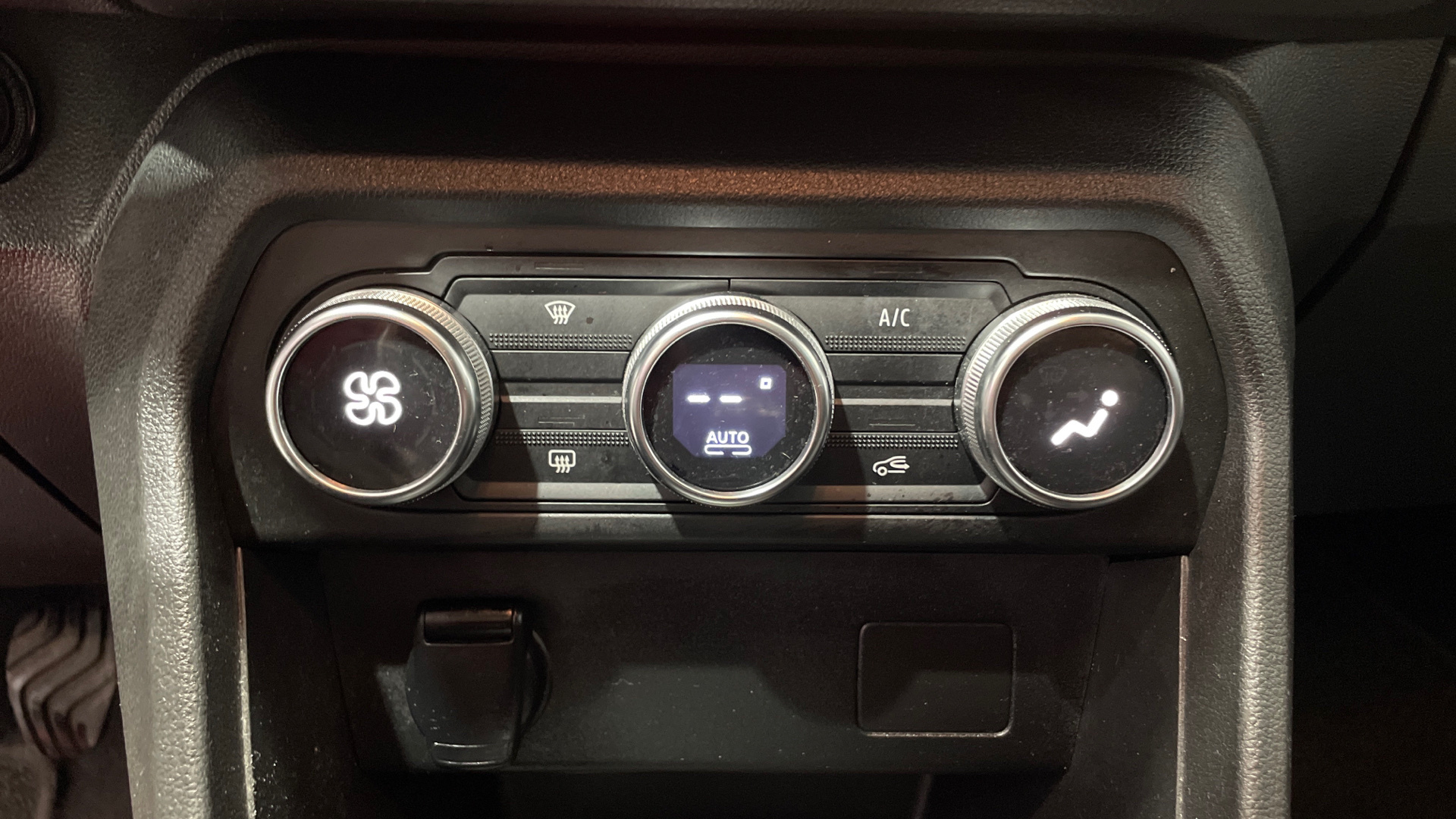 Dacia Sandero ECO-G 100 en Barcelona