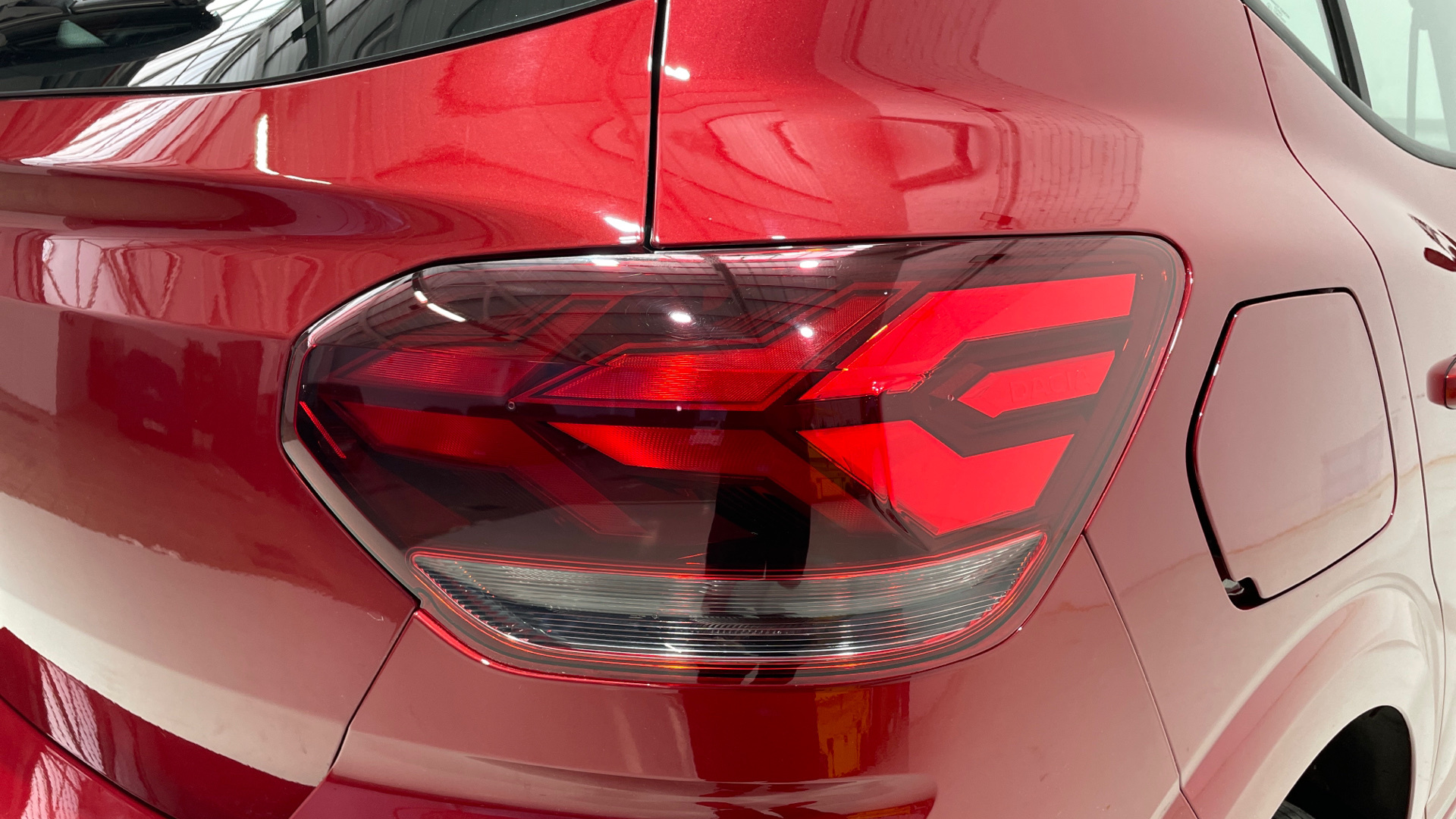 Dacia Sandero ECO-G 100 en Barcelona