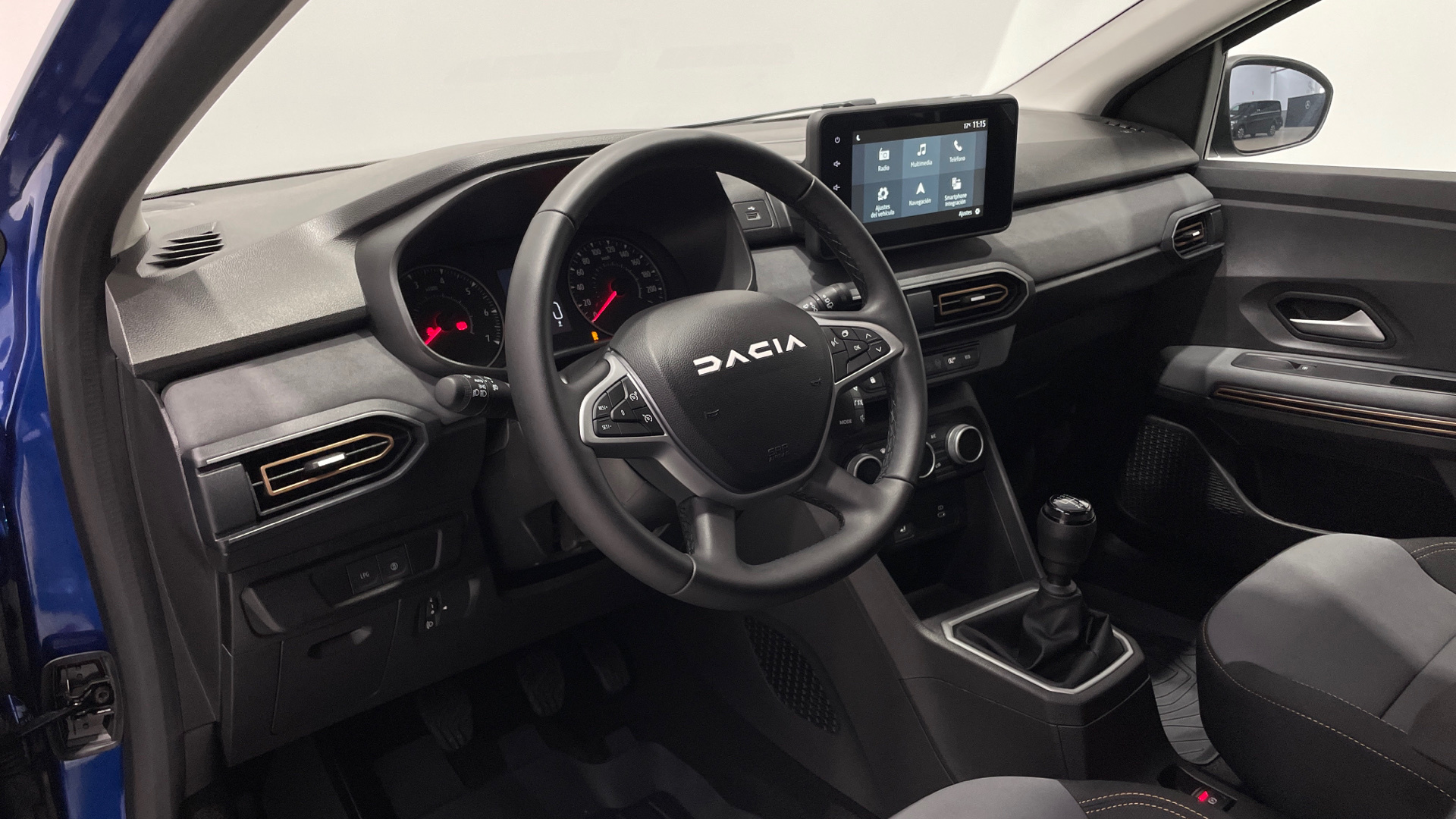 Dacia Sandero ECO-G 100 en Barcelona