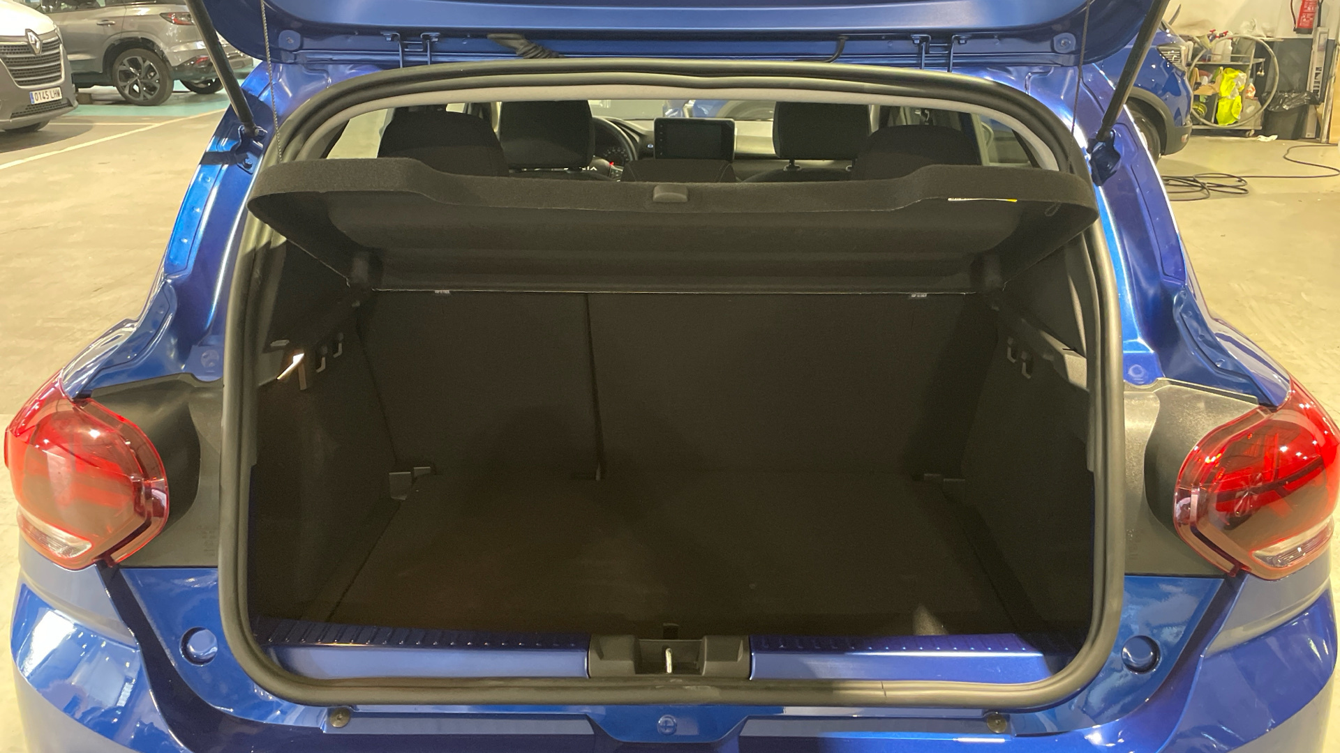 Dacia Sandero ECO-G 100 en Barcelona