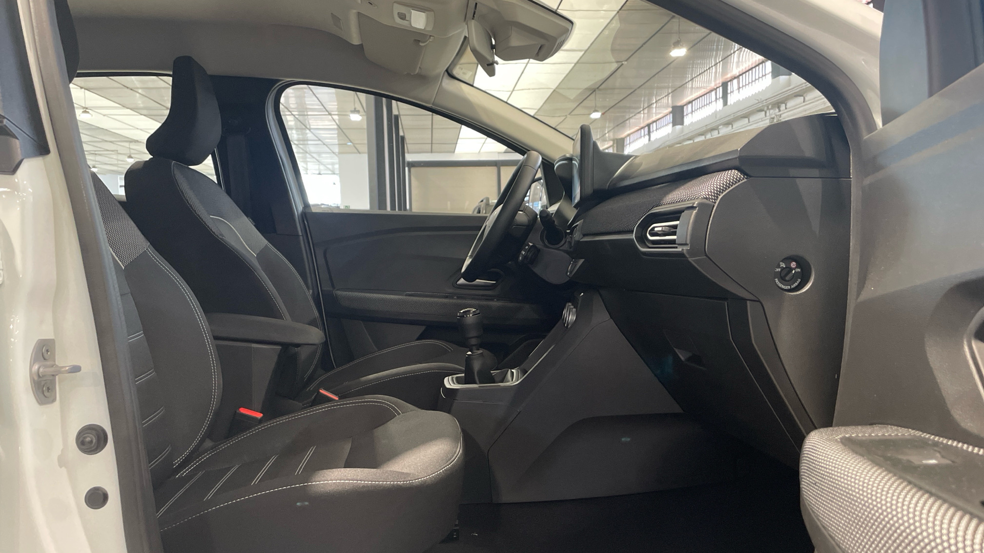 Dacia Sandero ECO-G 100 en Barcelona