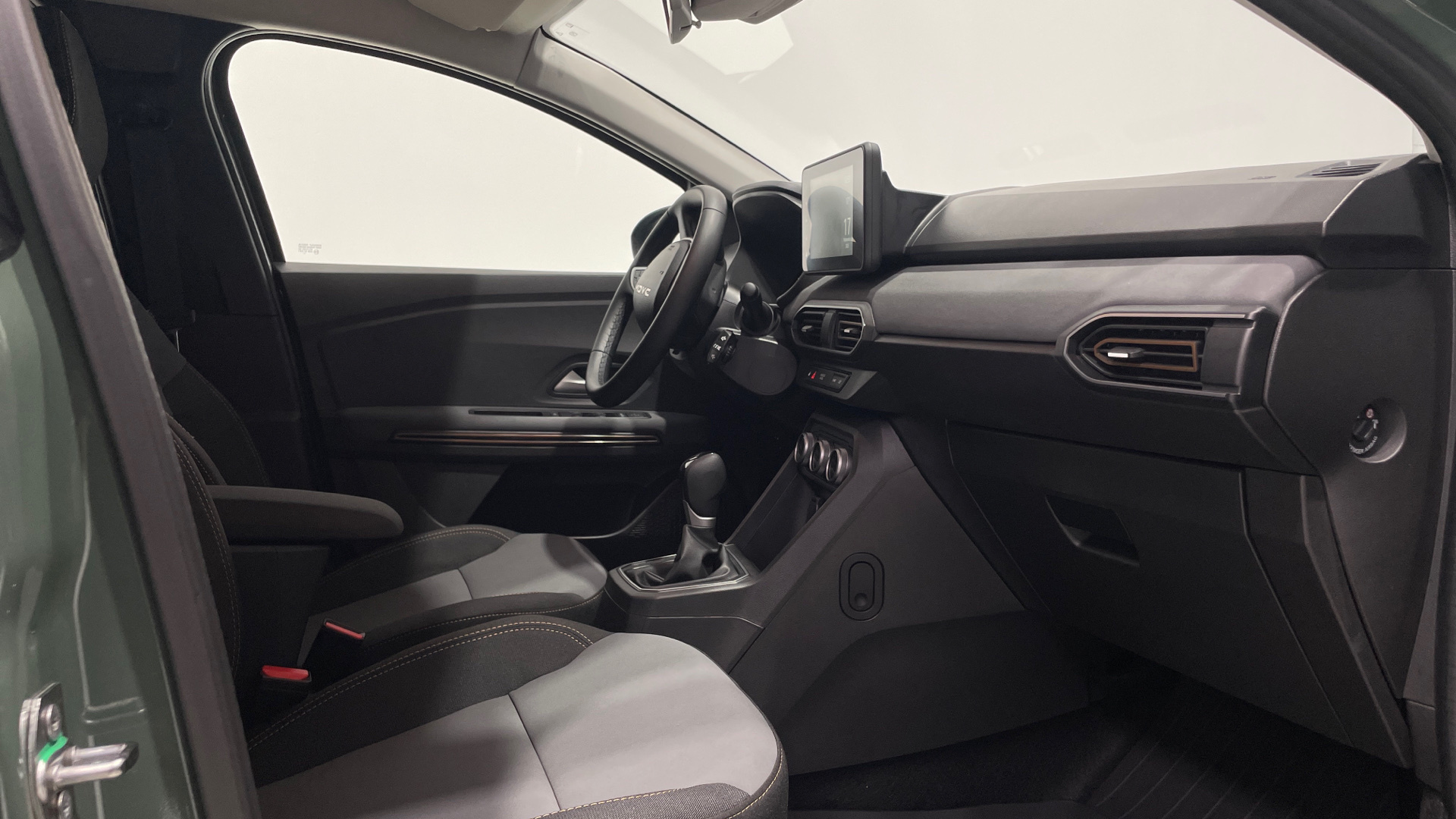 Dacia Jogger Hybrid 140 en Barcelona