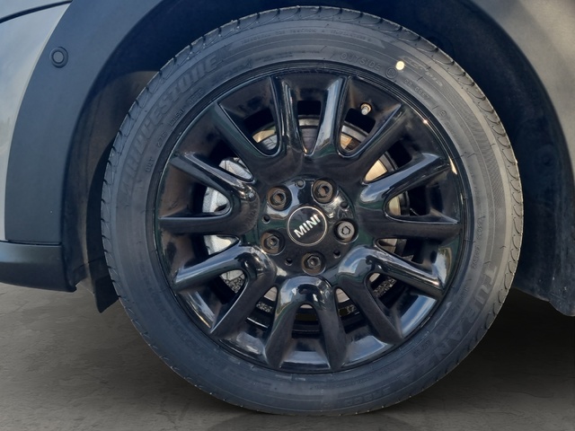 fotoG 23 del MINI MINI Cooper 5 Puertas 100 kW (136 CV) 136cv Gasolina del 2021 en Alicante