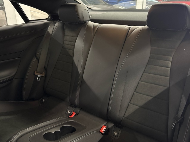 Mercedes-Benz Clase E 350 Coupe 220 kW (299 CV)