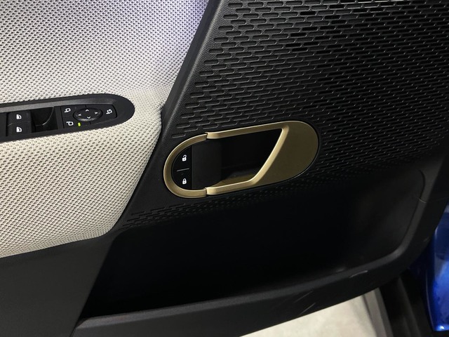 fotoG 21 del MINI MINI Cooper SE 160 kW (218 CV) 218cv Eléctrico del 2024 en Valencia