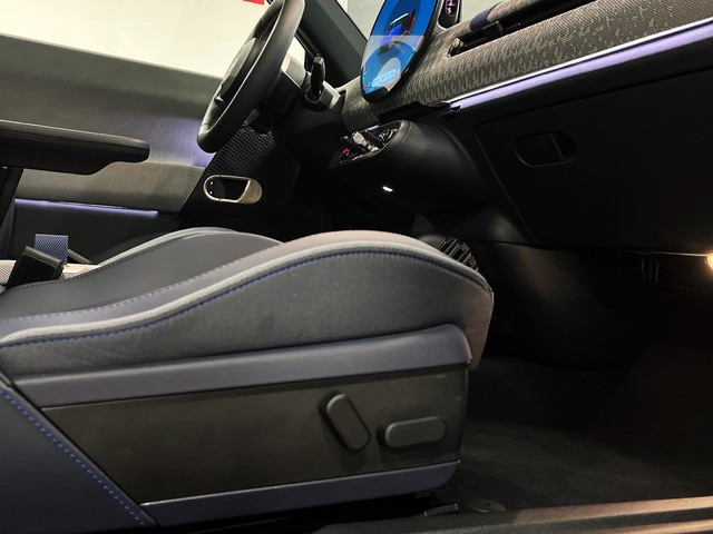 fotoG 23 del MINI MINI Cooper SE 160 kW (218 CV) 218cv Eléctrico del 2024 en Valencia