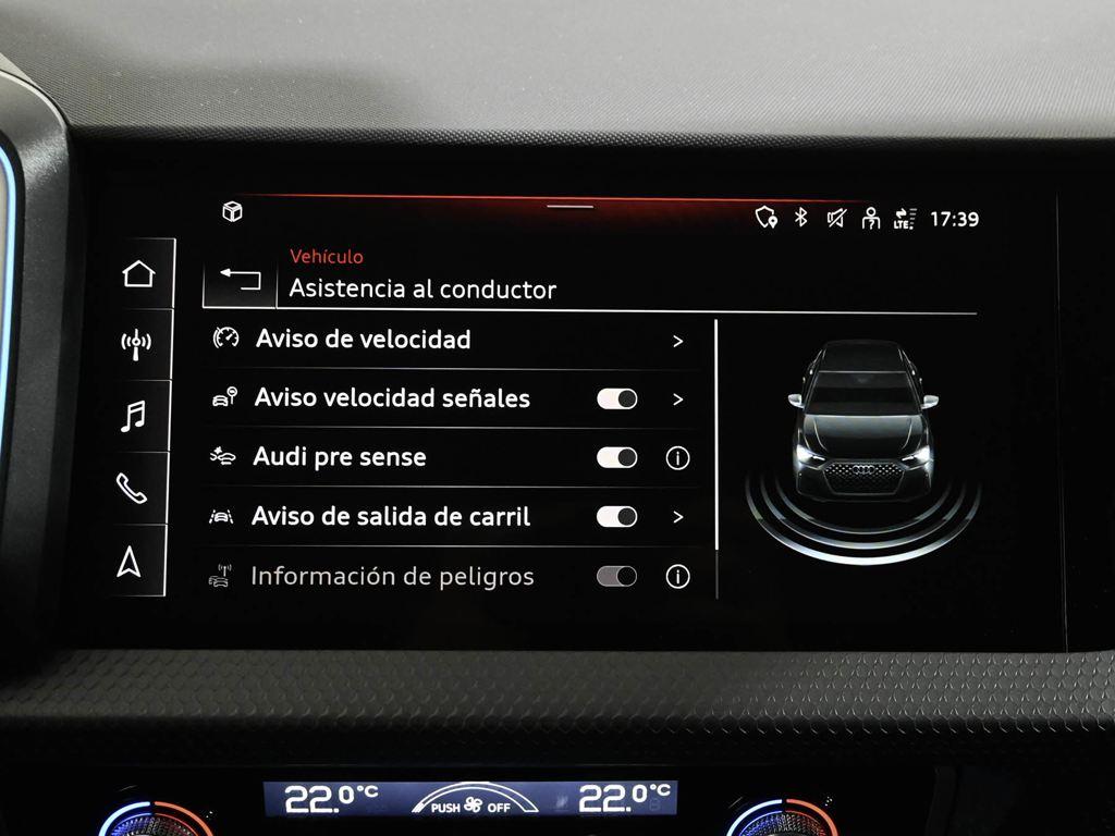 Audi A1 Sportback Adrenalin edition 30 TFSI 85 kW (116 CV) S tronic 16