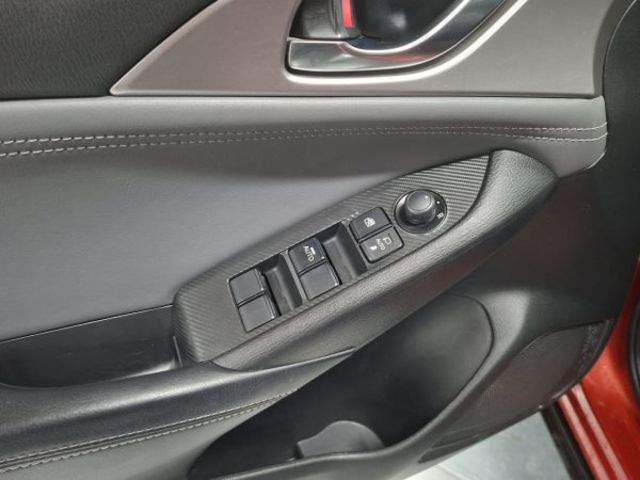 Mazda CX-3 2.0 G Zenith 2WD 89 kW (121 CV)