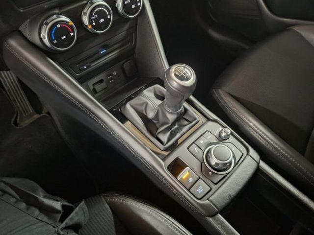 Mazda CX-3 2.0 G Zenith 2WD 89 kW (121 CV)