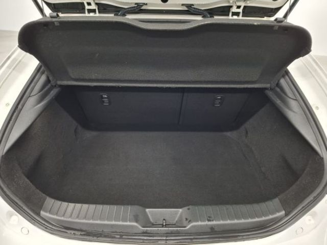 Mazda Mazda 3 2.0 SKYACTIV-G Zenith 89 kW (122 CV)