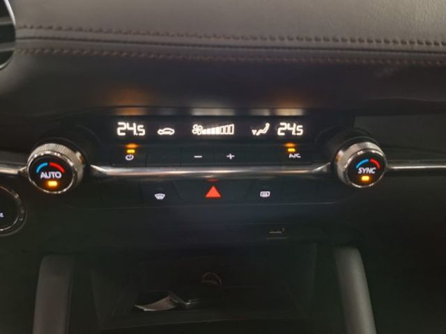 Mazda Mazda 3 2.0 SKYACTIV-G Zenith 89 kW (122 CV)
