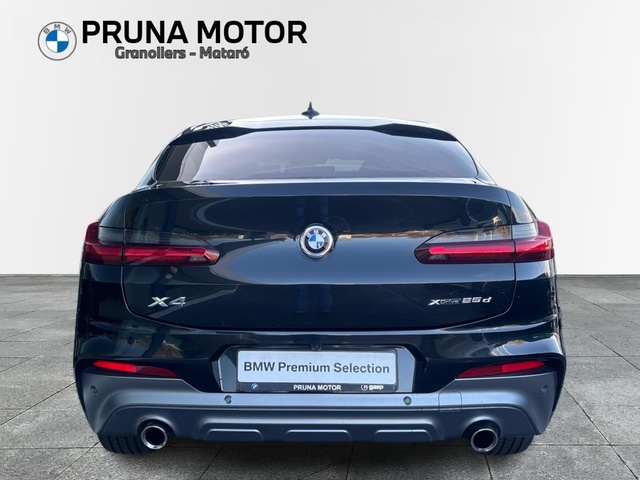 BMW X4 xDrive25d color Negro. Año 2019. 170KW(231CV). Diésel. En concesionario Pruna Motor de Barcelona