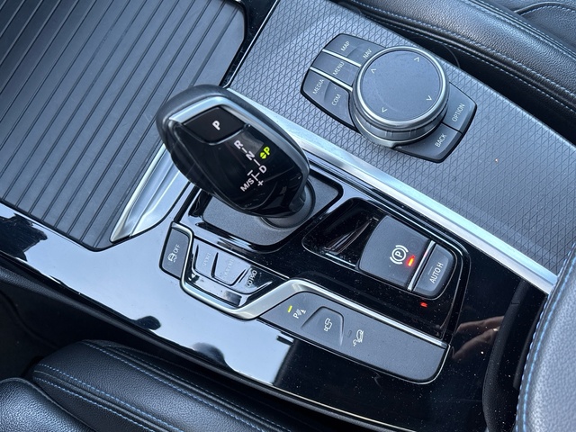 BMW X4 xDrive25d color Negro. Año 2019. 170KW(231CV). Diésel. En concesionario Pruna Motor de Barcelona