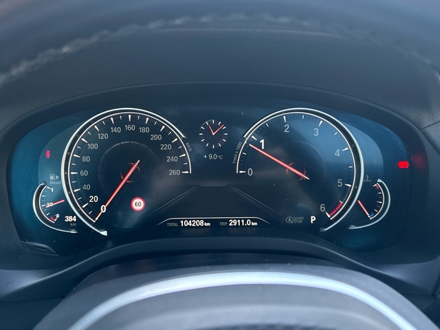 BMW X4 xDrive25d color Negro. Año 2019. 170KW(231CV). Diésel. En concesionario Pruna Motor de Barcelona