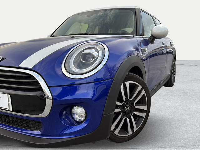 fotoG 5 del MINI MINI 5 Puertas Cooper 100 kW (136 CV) 136cv Gasolina del 2018 en Granada