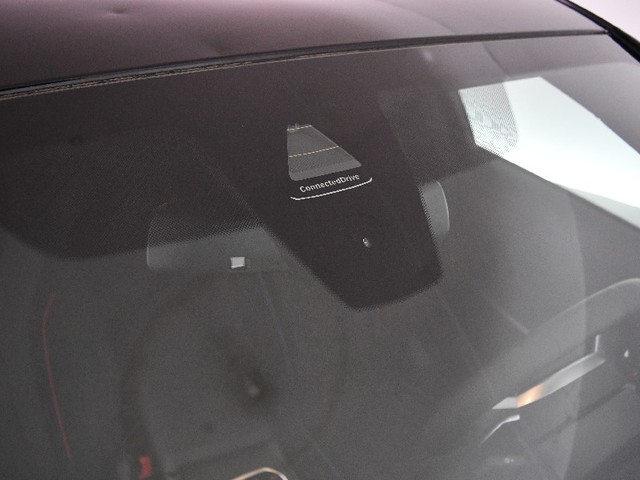 BMW Serie 3 318d color Negro. Año 2025. 110KW(150CV). Diésel. En concesionario BYmyCAR Madrid - Algete de Madrid