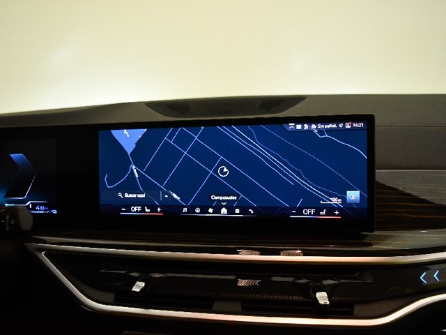 BMW X5 xDrive50e color Blanco. Año 2025. 360KW(489CV). Híbrido Electro/Gasolina. En concesionario BYmyCAR Madrid - Algete de Madrid