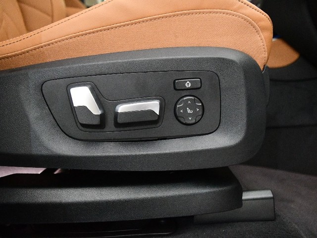 BMW X5 xDrive50e color Blanco. Año 2025. 360KW(489CV). Híbrido Electro/Gasolina. En concesionario BYmyCAR Madrid - Algete de Madrid