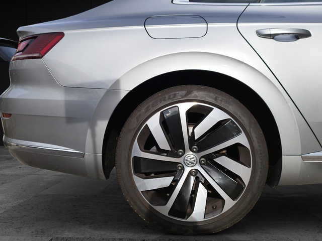 Volkswagen Arteon R-Line 2.0 TDI 140 kW (190 CV) DSG