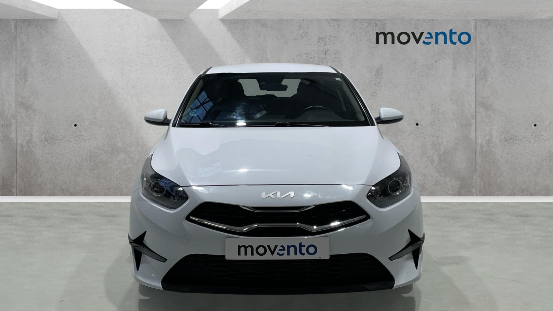 Kia Ceed 1.6 MHEV en Barcelona