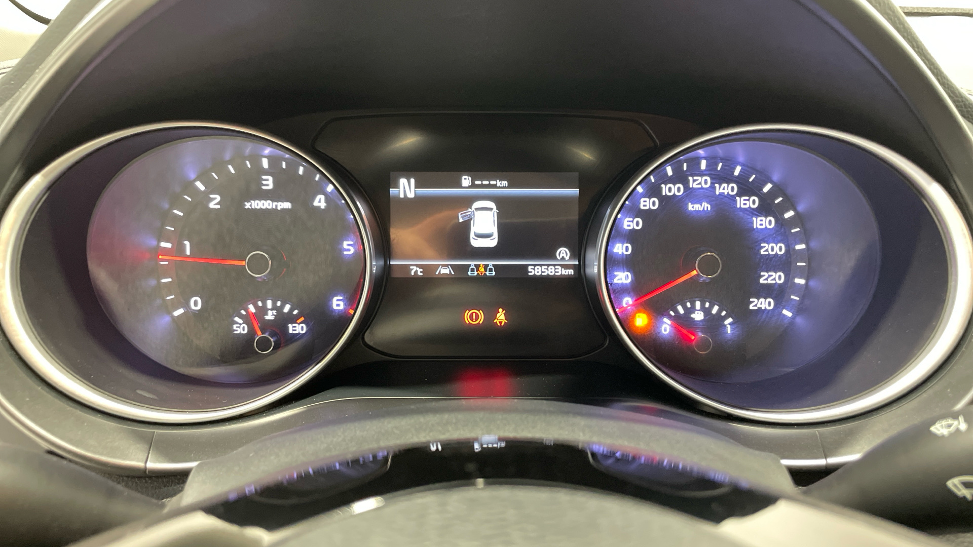 Kia Ceed 1.6 MHEV en Barcelona