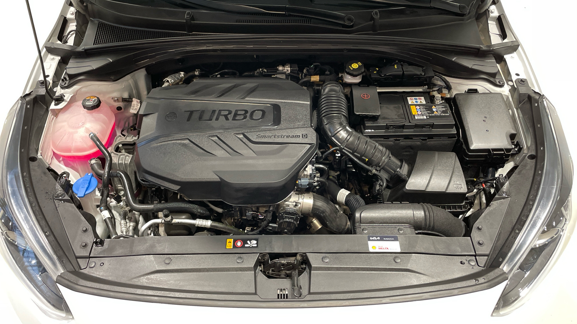 Kia Ceed 1.6 MHEV en Barcelona