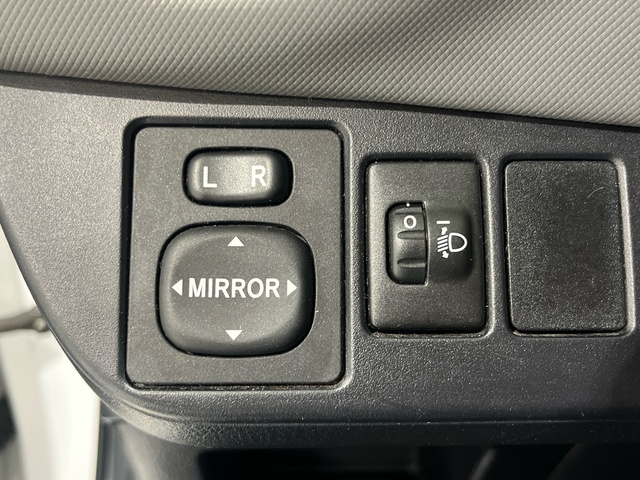 Toyota Yaris 1.3 100 Feel 73 kW (99 CV)