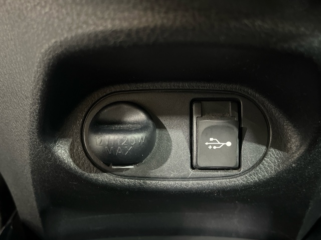 Toyota Yaris 1.3 100 Feel 73 kW (99 CV)