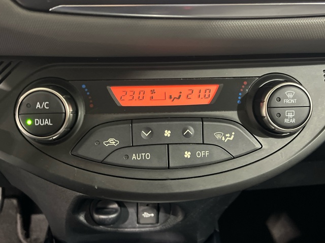 Toyota Yaris 1.3 100 Feel 73 kW (99 CV)