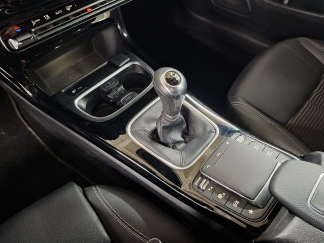 Mercedes-Benz CLA Shooting Brake CLA 200 120 kW (163 CV)